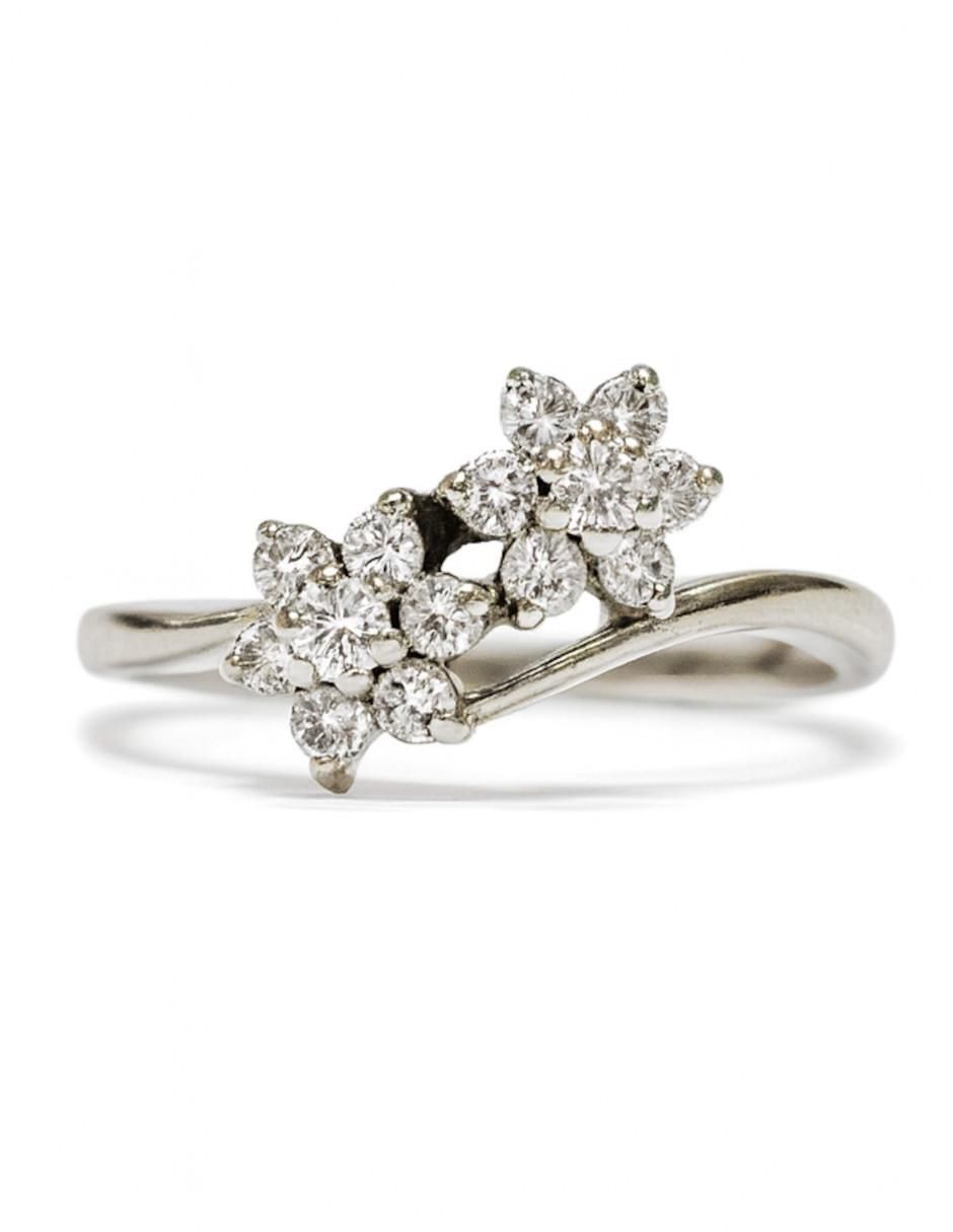 Anillo 14 k de oro blanco diamante pulido