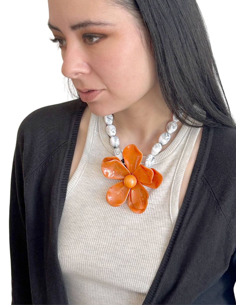 Collar de flor Map