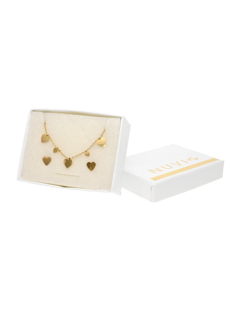 Aretes y collar de corazón