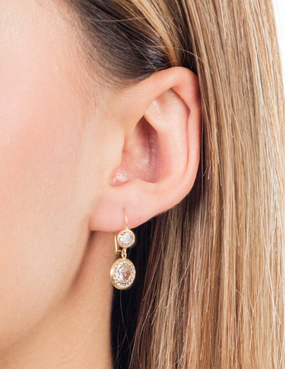 Aretes circulares de oro 10 K con acabado brillante 2