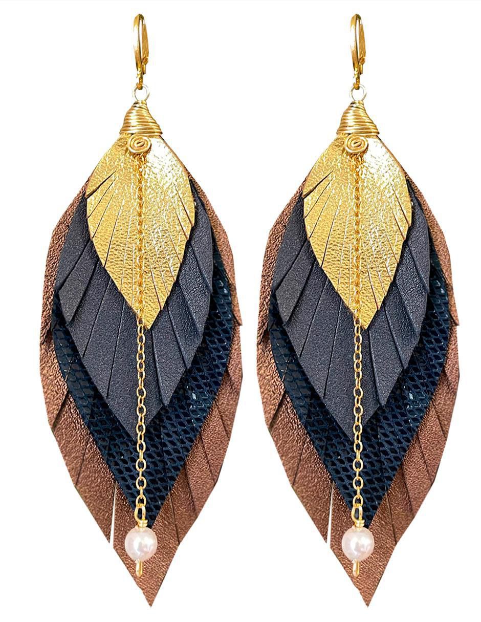 Aretes de piel 18 K con acabado baño de oro