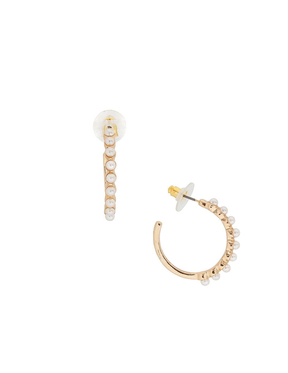 Aretes con acabado lustre perla 2