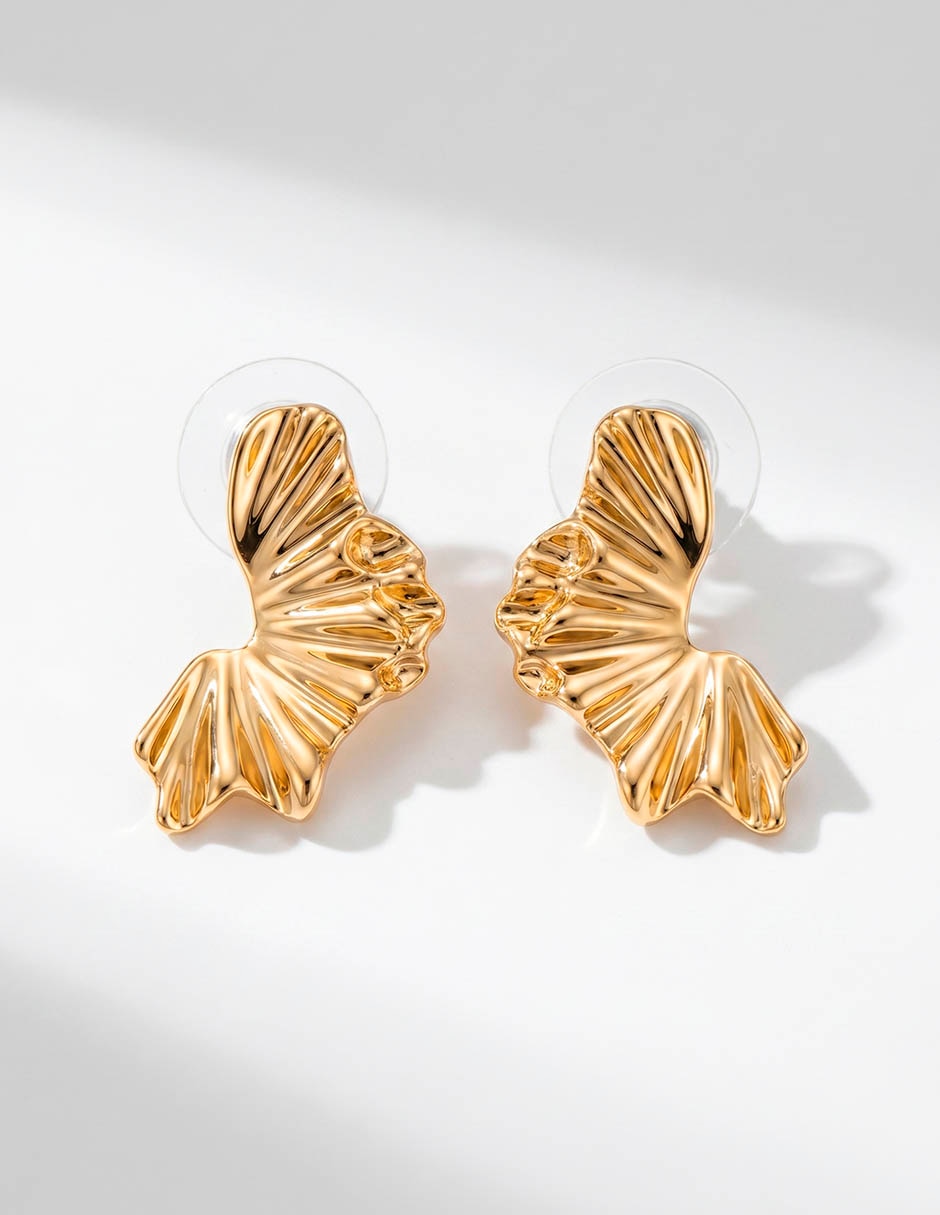 Aretes cortoss con acabado texturizado 1