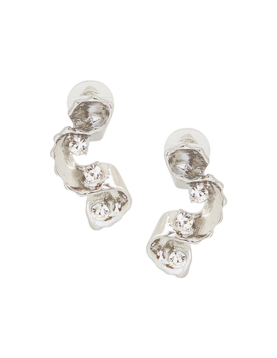 Aretes con acabado brillante