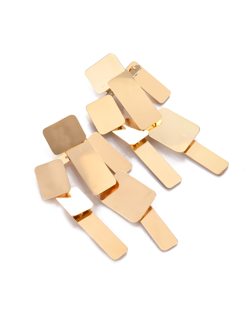 Aretes largos con acabado brillante Aretes largos con acabado brillante