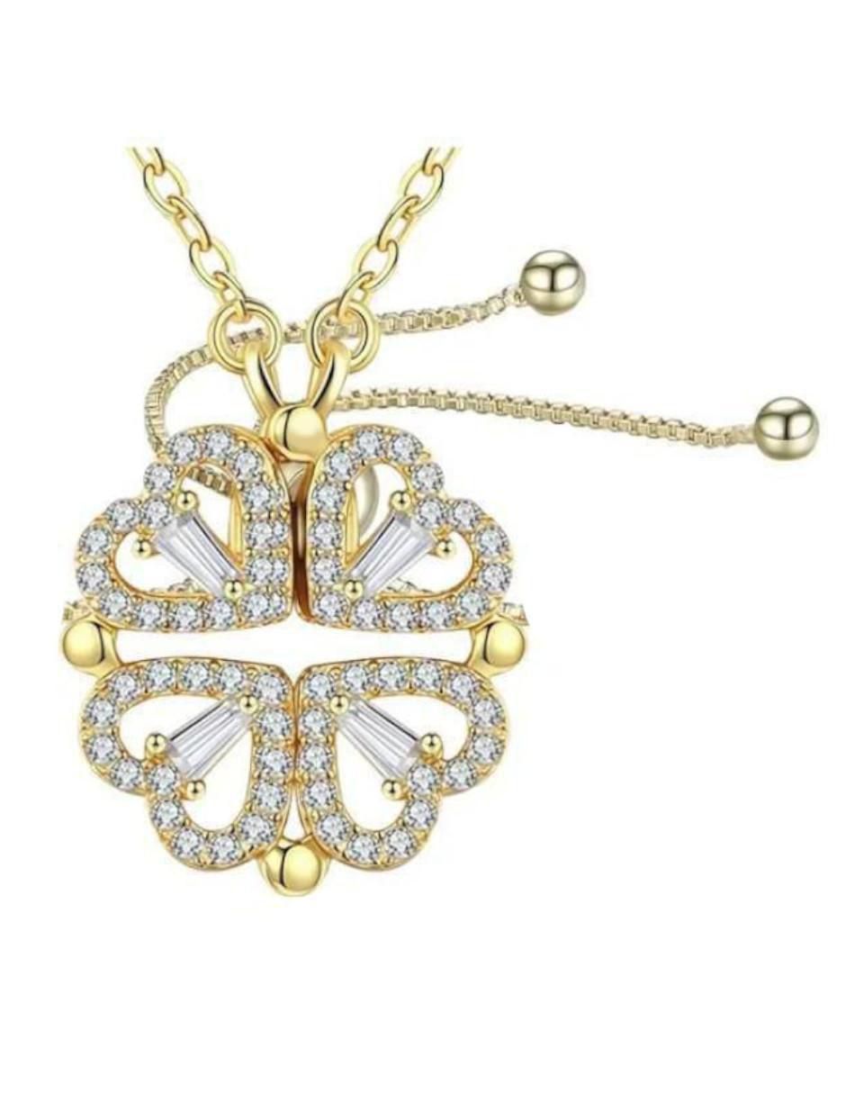 Collar de trébol