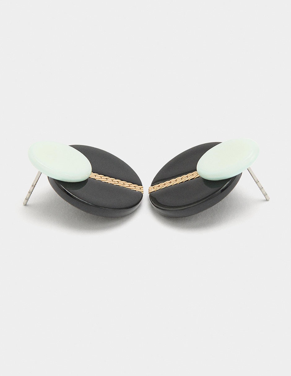 Aretes cortos con acabado liso 2