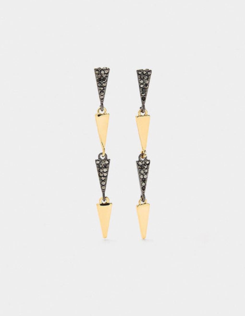 Aretes Golden Delicates con acabado liso Aretes Golden Delicates con acabado liso
