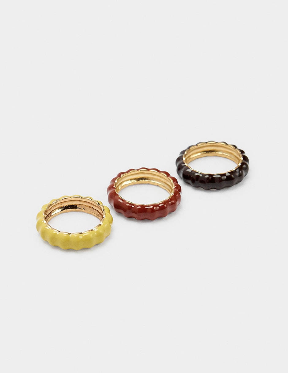 Anillo circular brillante