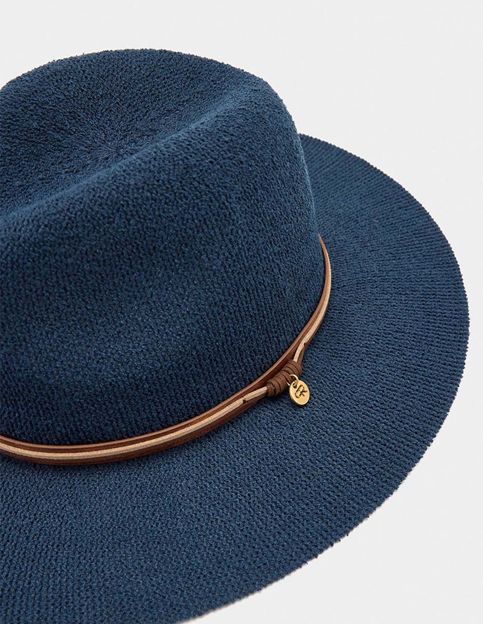 Fedora Parfois