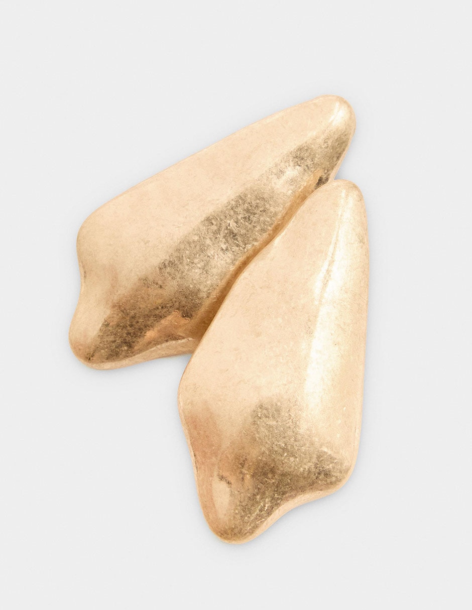 Aretes largos con acabado mate 3