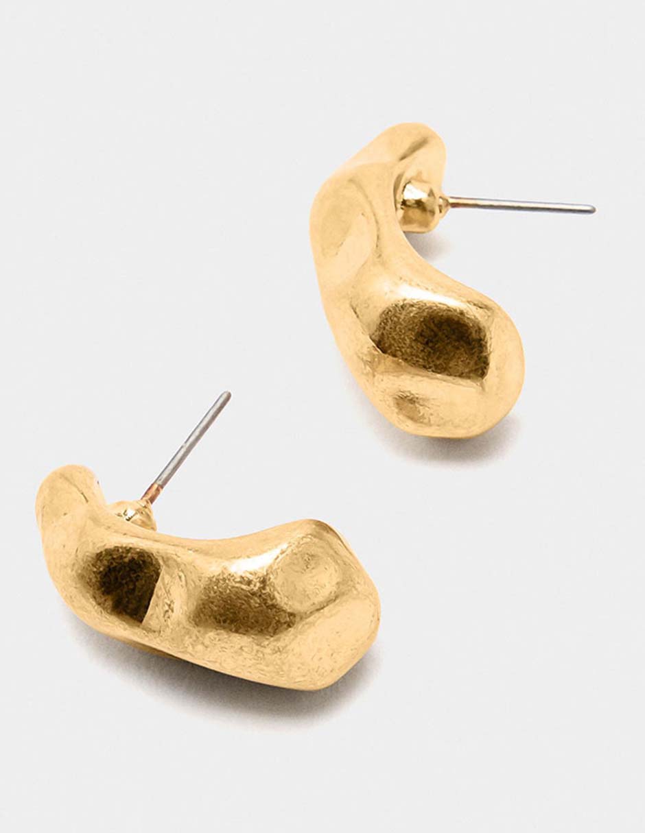Aretes largos Parfois Golden Basics con acabado brillante