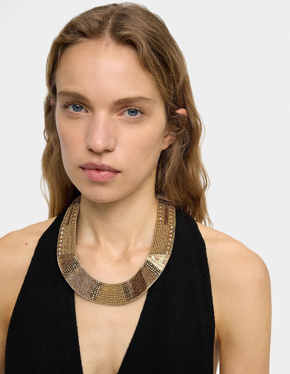 Collar