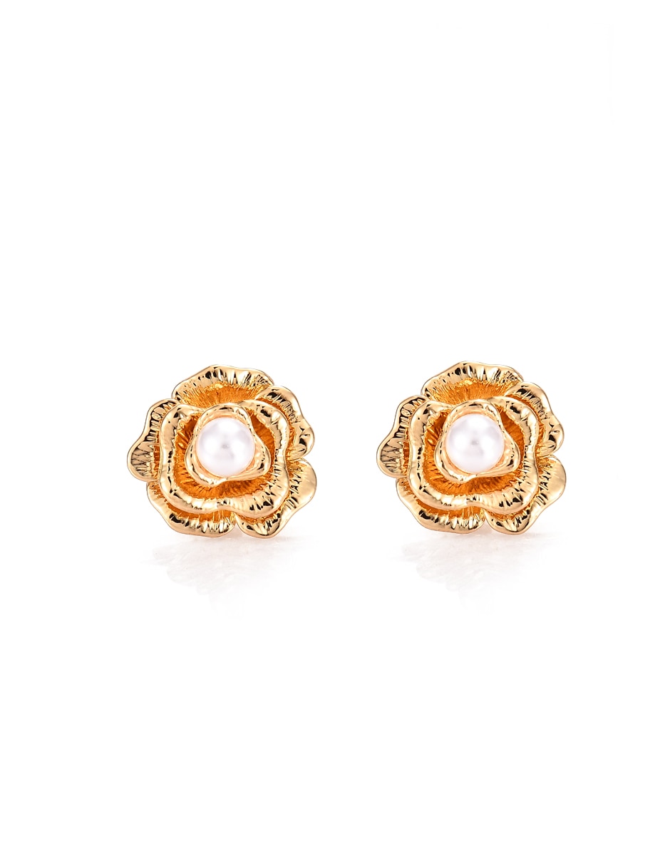 Aretes cortos de flor con acabado brillante Aretes cortos de flor con acabado brillante