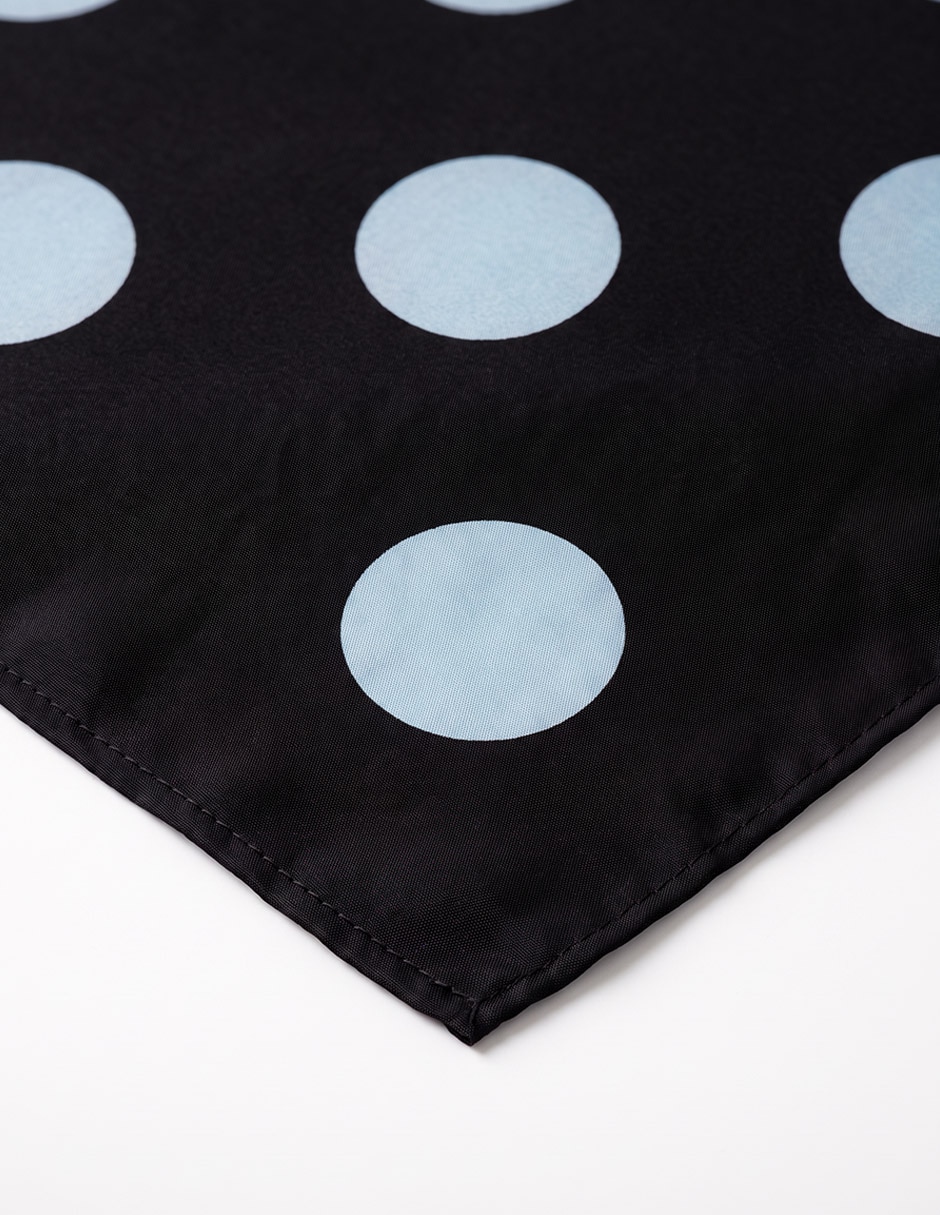 Mascada con estampado a lunares para mujer 2