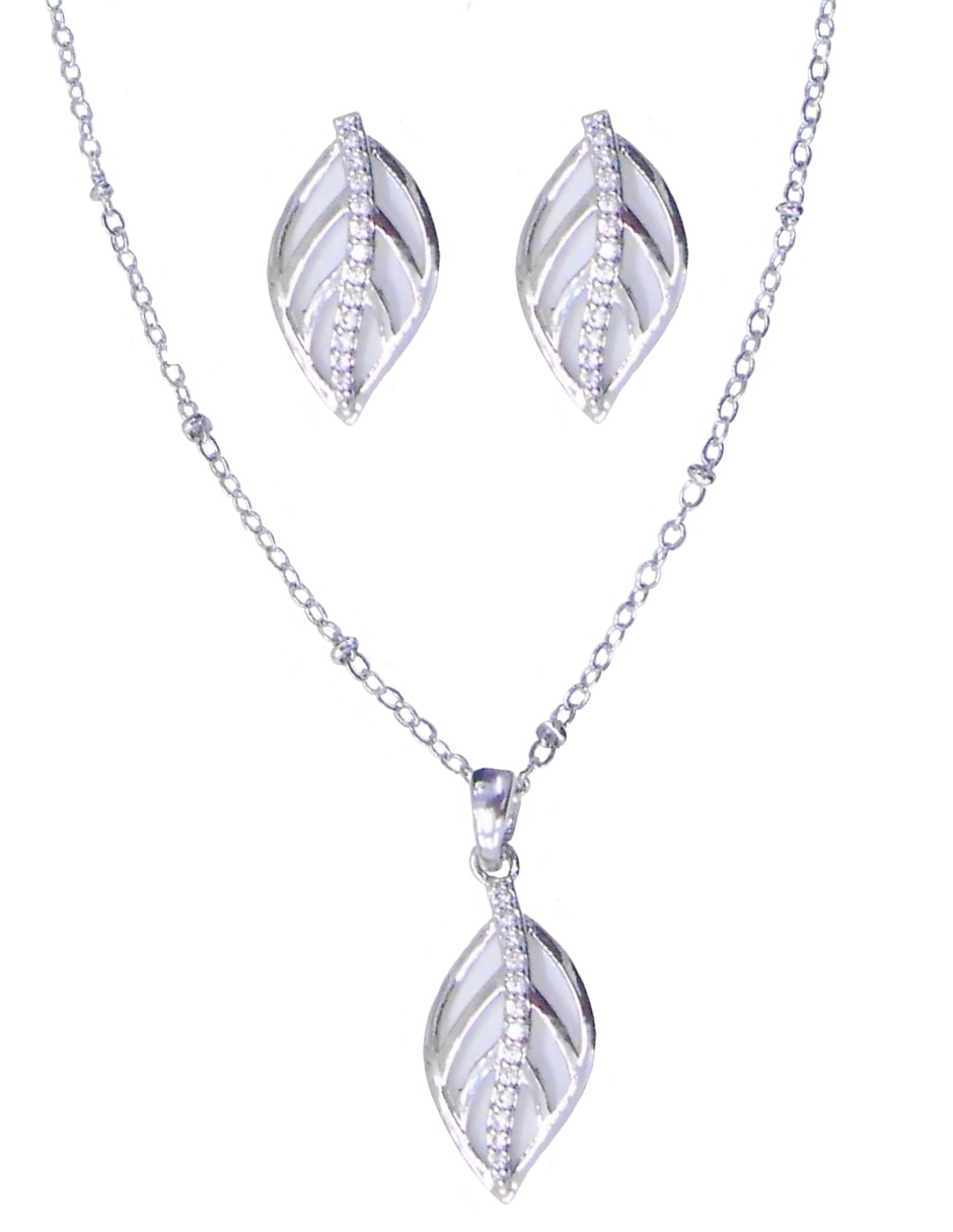 Aretes y collar de hoja