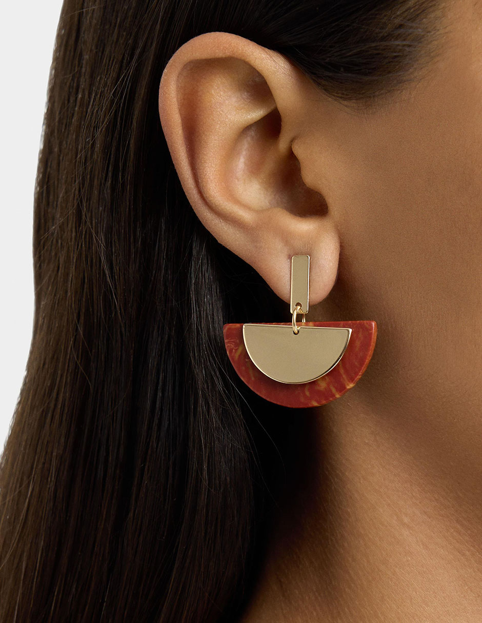 Aretes Wine & Dine con acabado brillante 2
