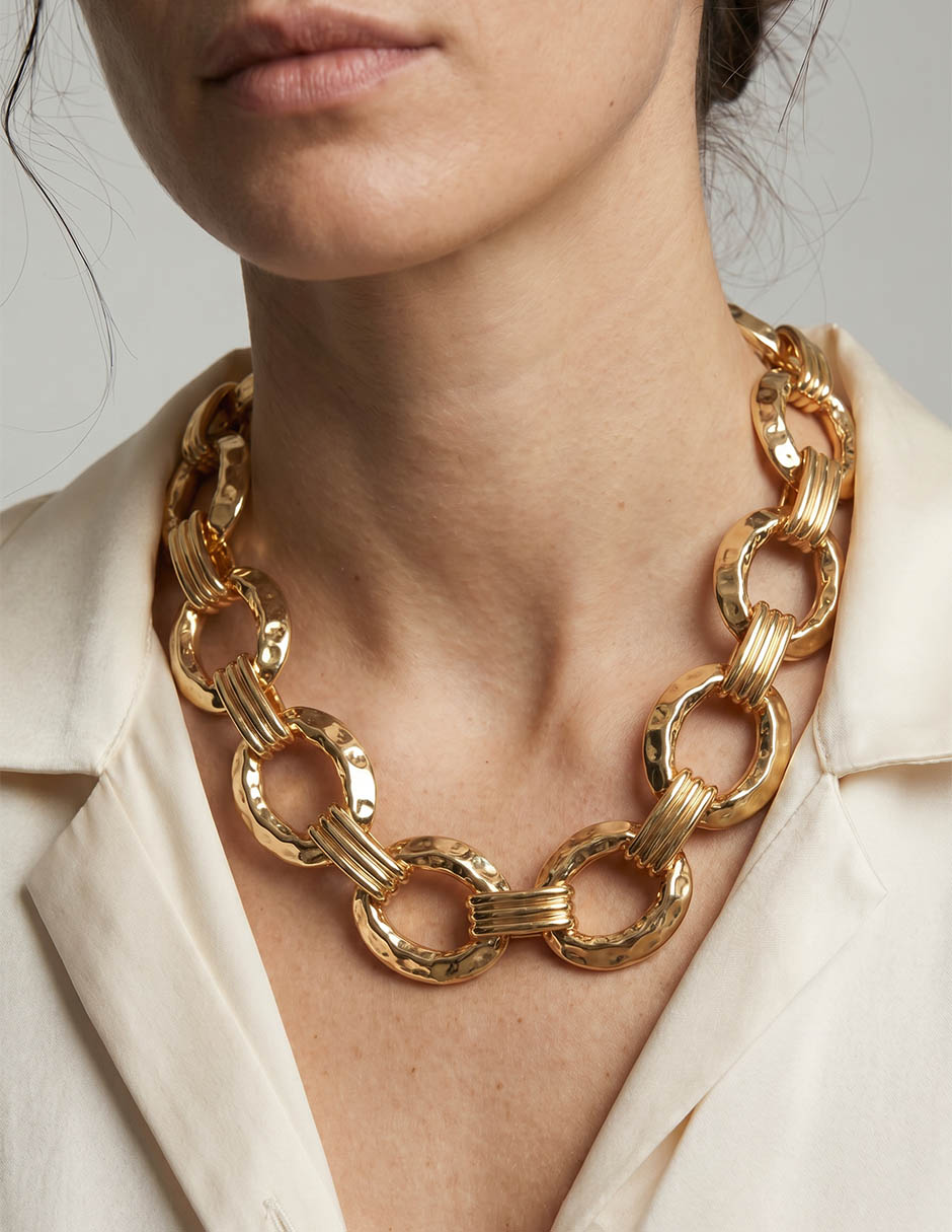 Collar