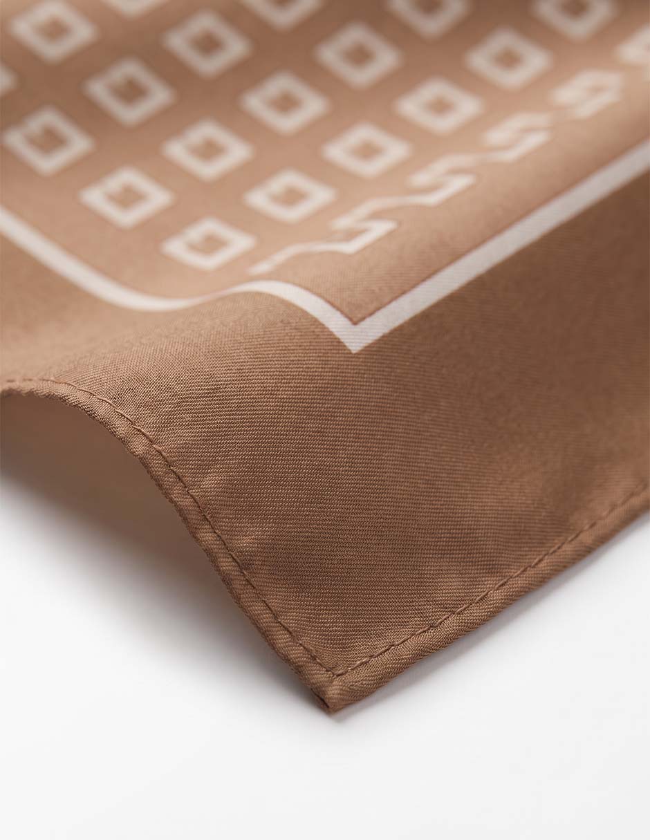 Mascada con estampado geométrico para mujer 2