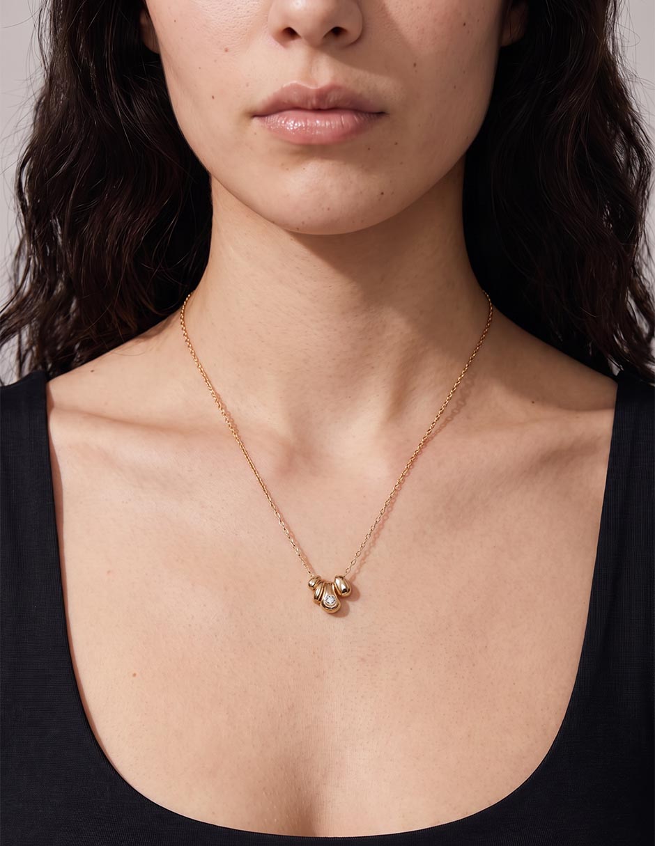 Collar 4