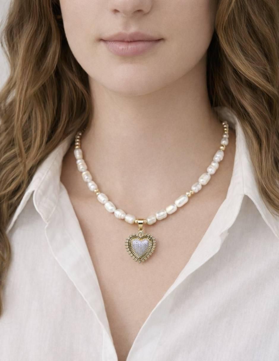 Collar con dije de corazón Aura 5