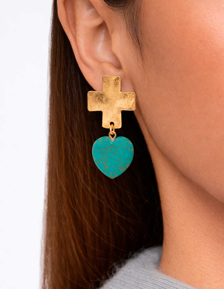 Aretes largos charmy con acabado pulido fantasía 3
