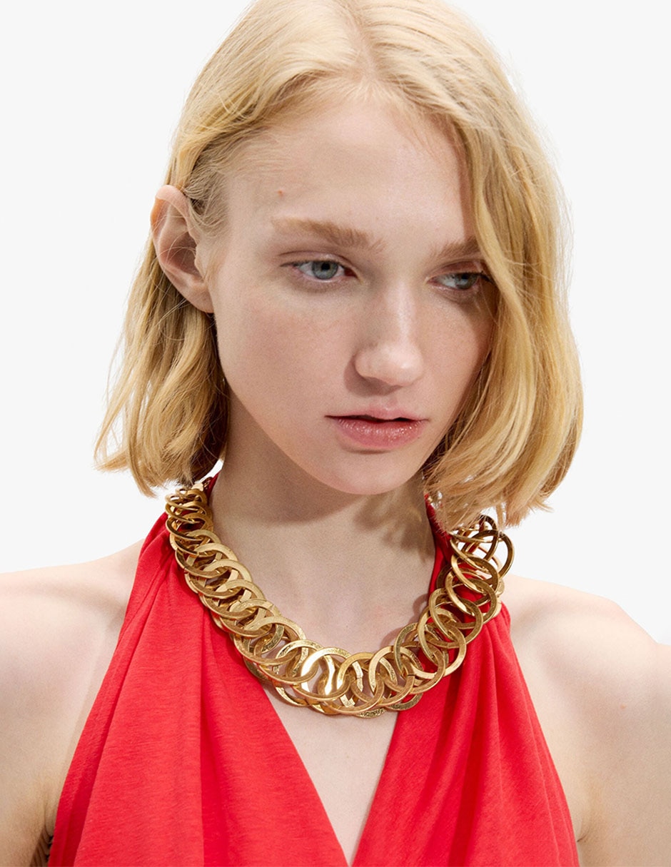 Collar 4