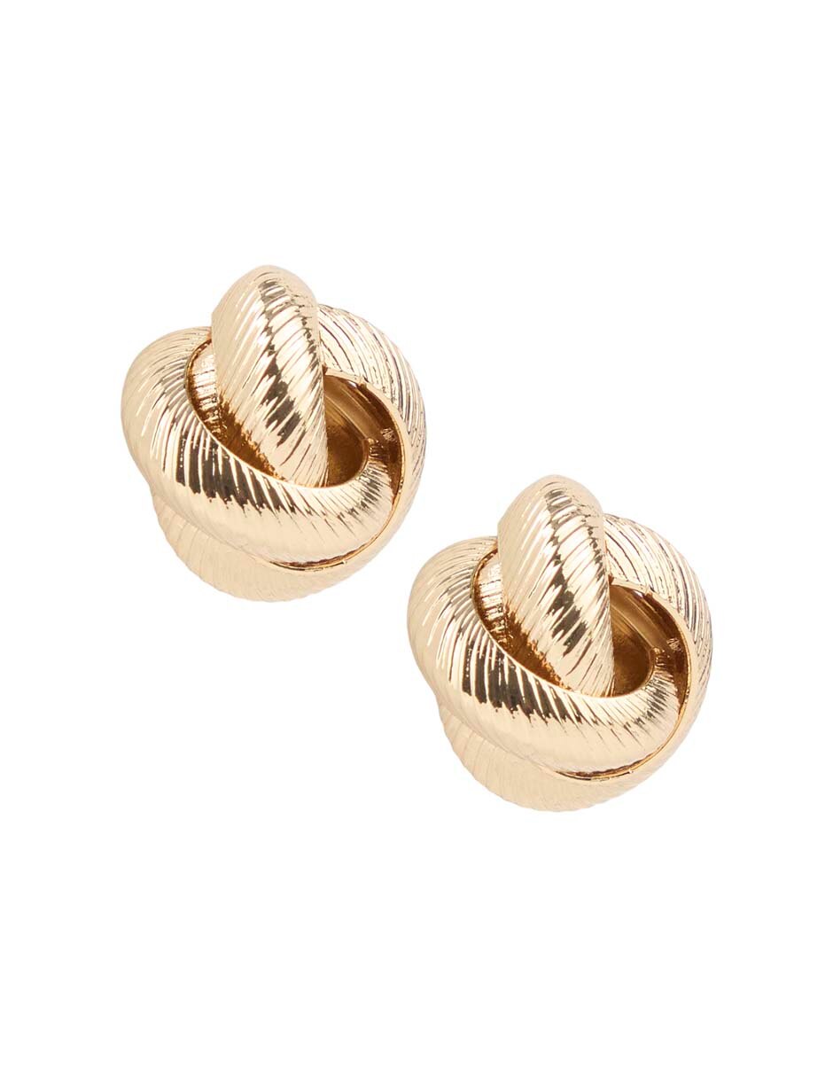 Set de aretes cortos de acero inoxidable con acabado brillante 5