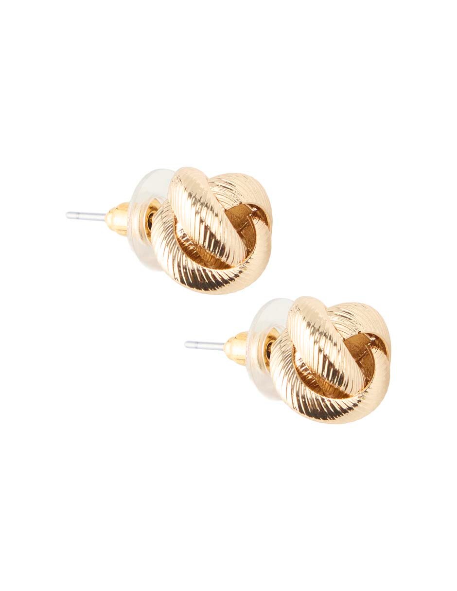 Set de aretes cortos de acero inoxidable con acabado brillante 4