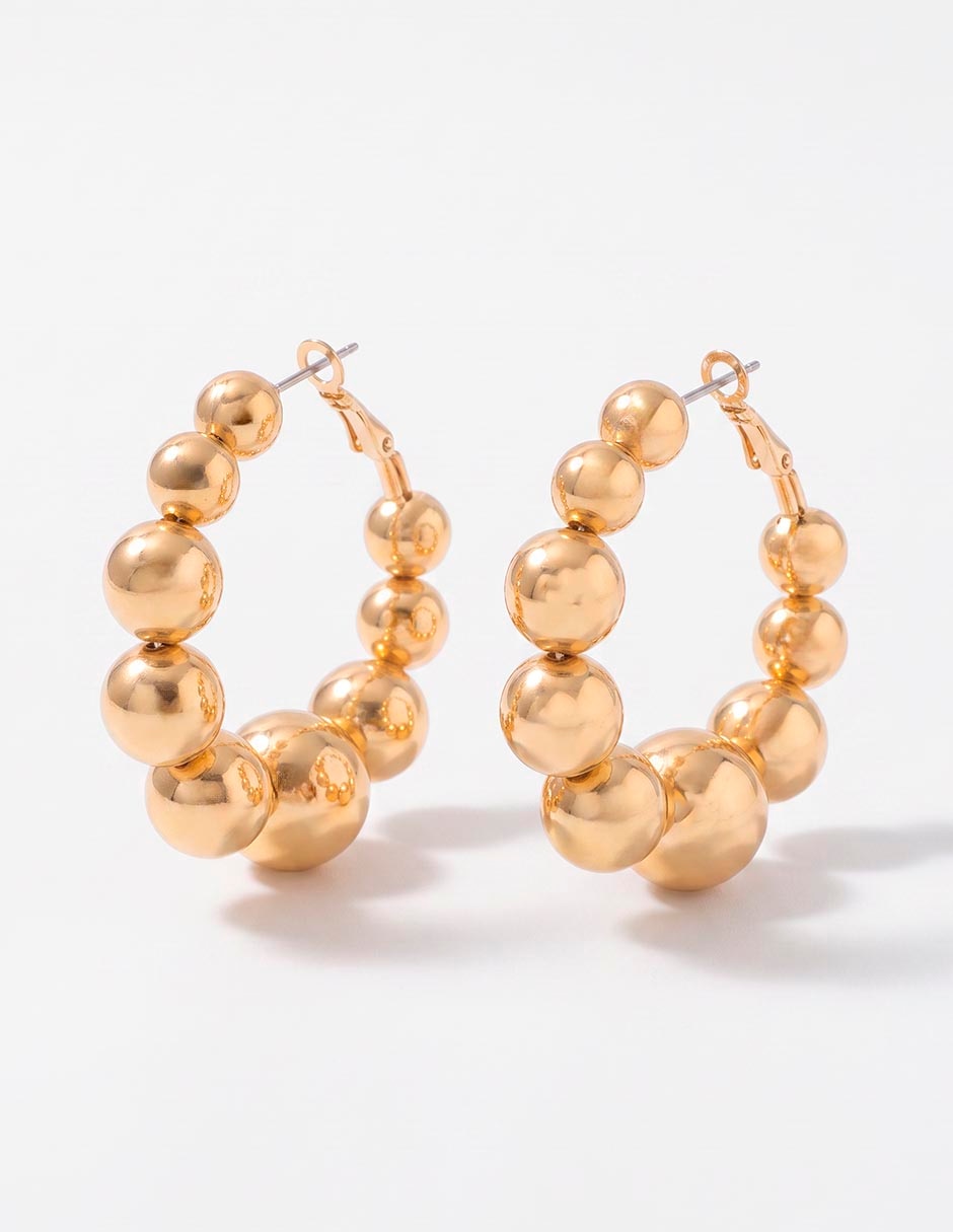Aretes cortos con acabado brillante 2