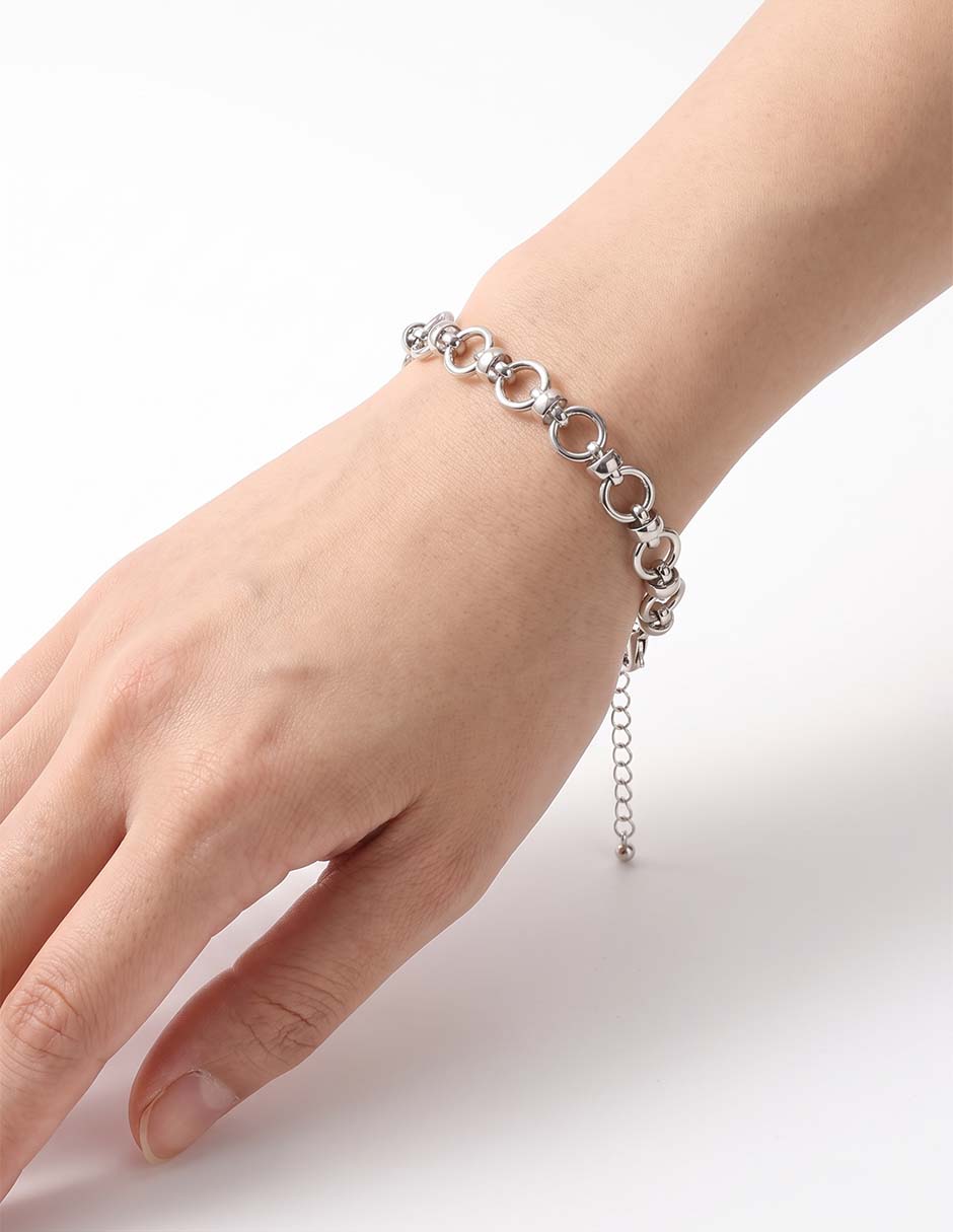 Pulsera con acabado brillante