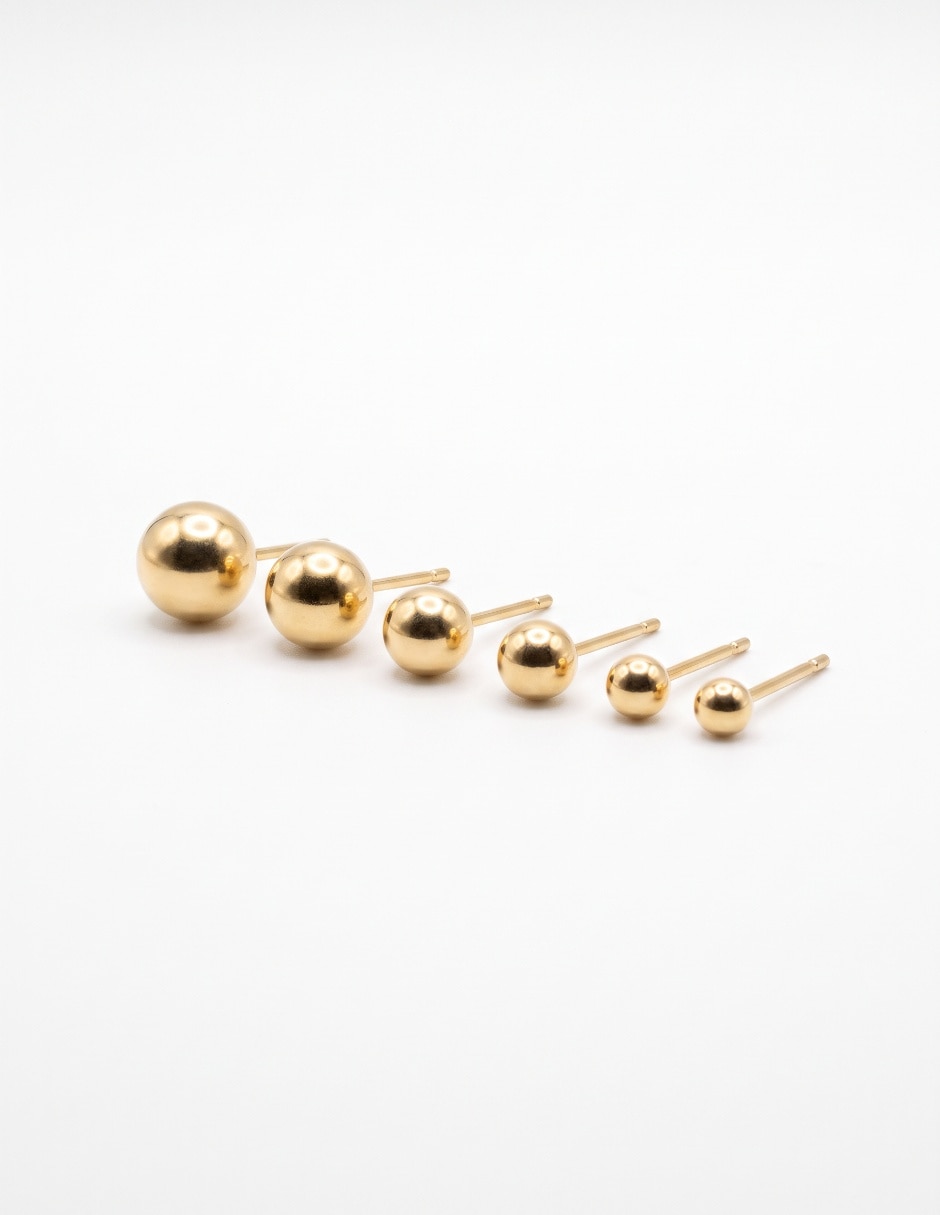 Set de aretes corto con acabado brillante 2
