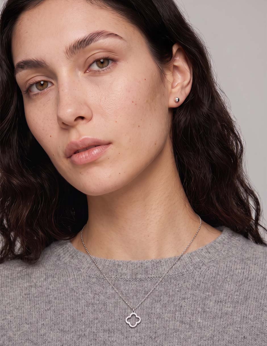 Set de collar y aretes
