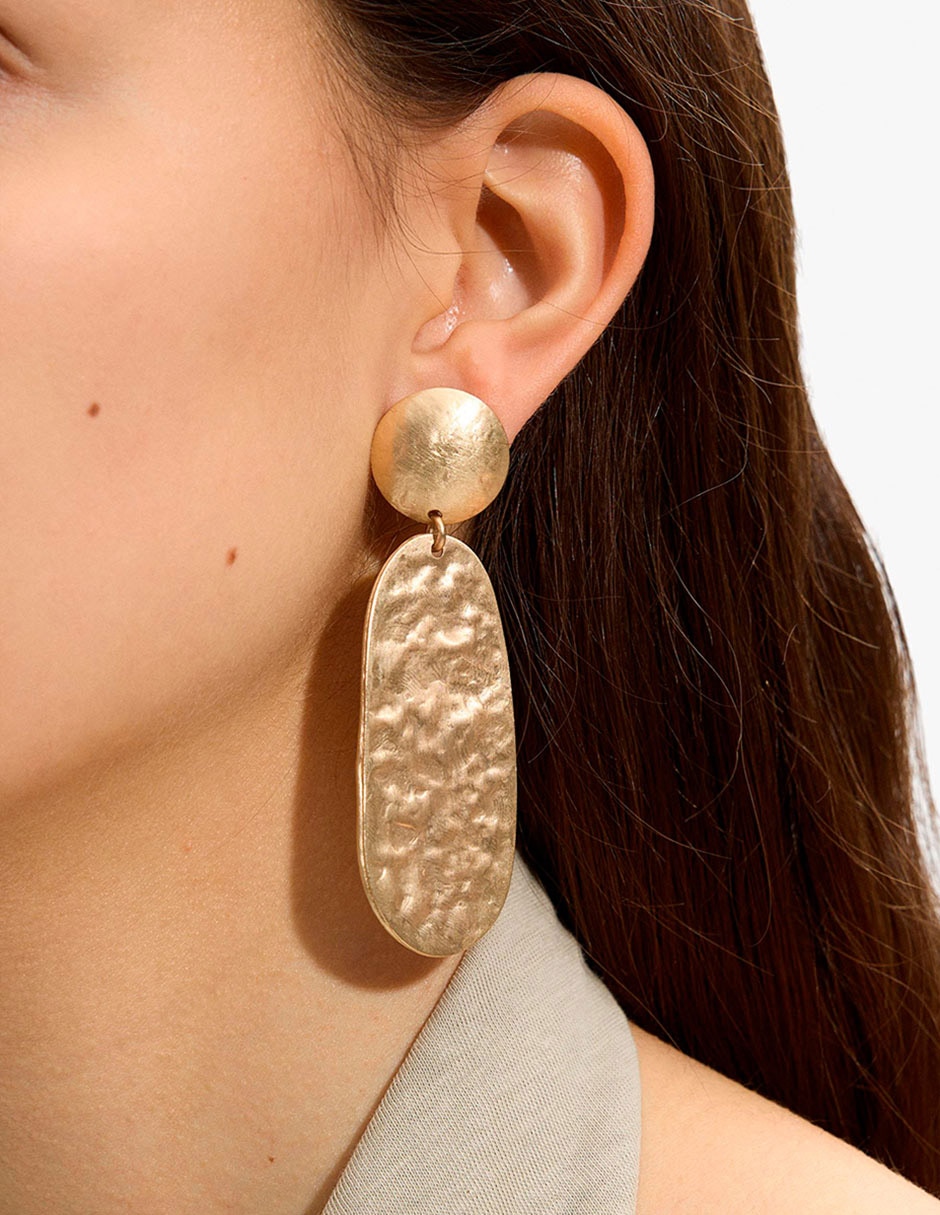 Aretes trend con acabado mate 2