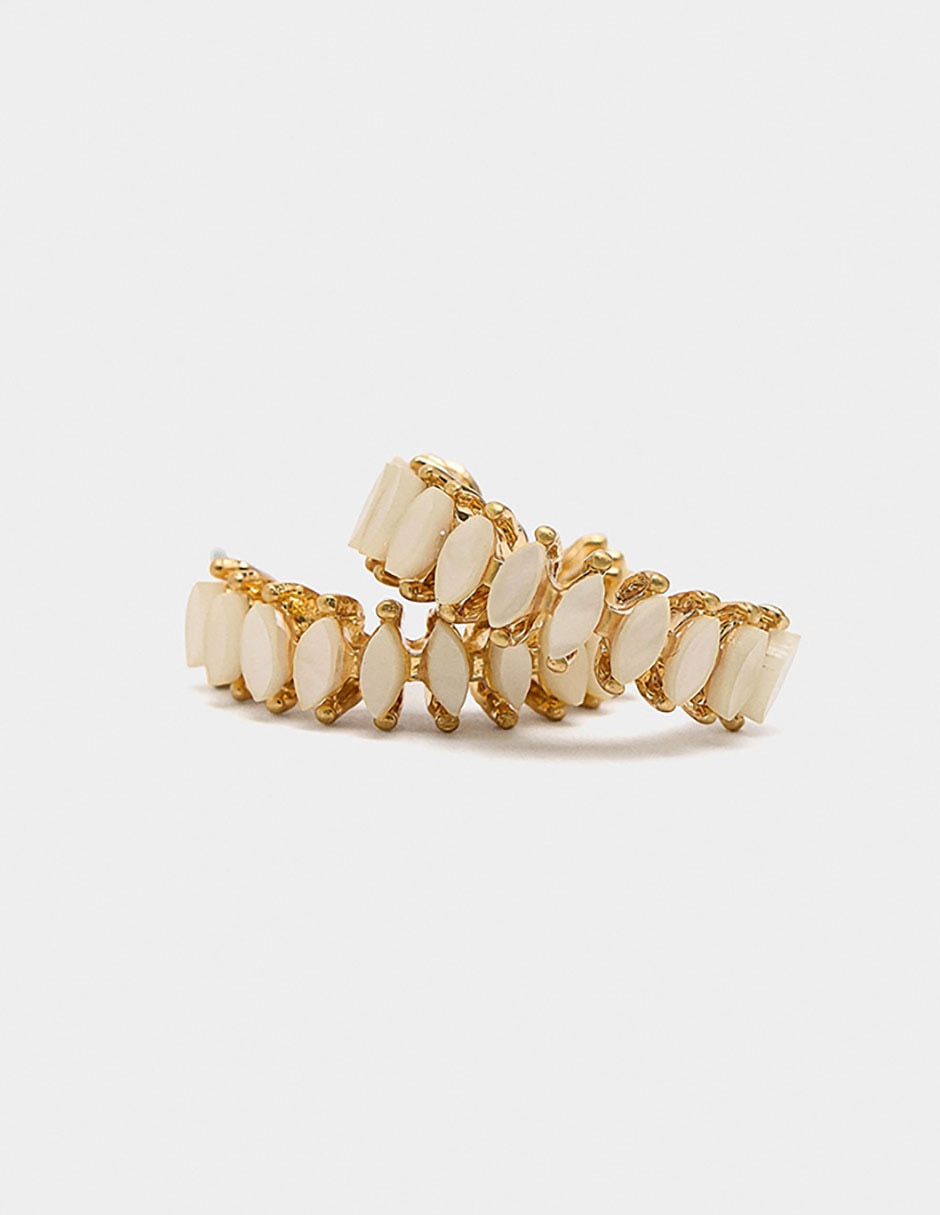 Aretes largos golden basics extra con acabado mate 2