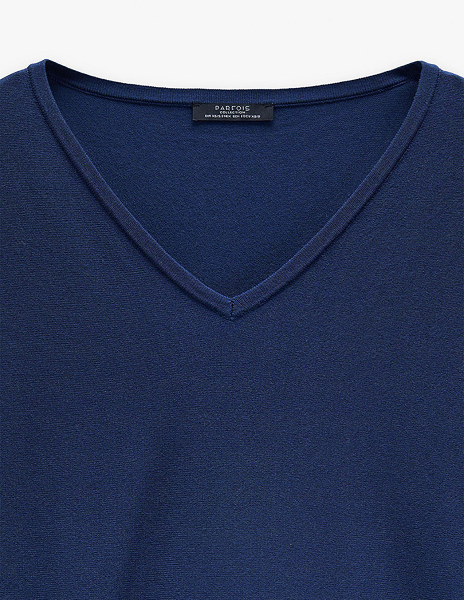 Suéter cuello redondo para mujer 7