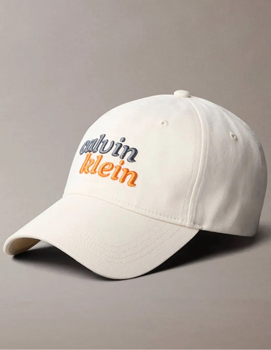 Gorra con visera curva calvin klein para mujer 1