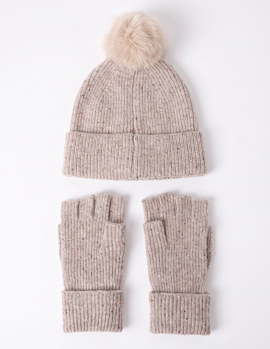 Set gorro y guantes con pelo sintético de mujer 2