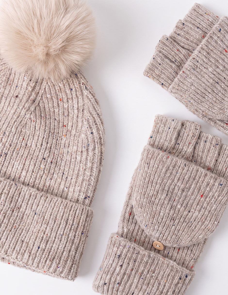 Set gorro y guantes con pelo sintético de mujer 3