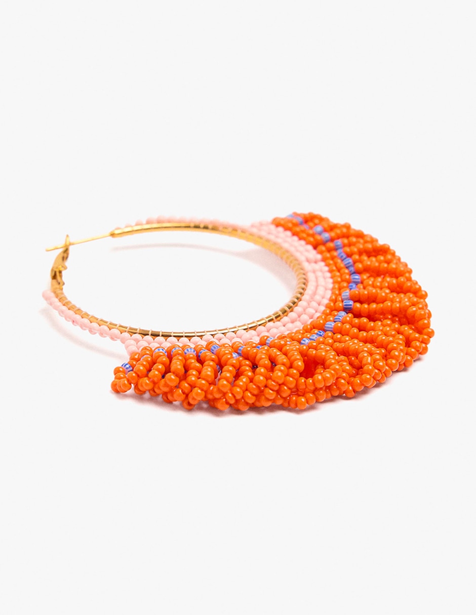Aretes largos tutti block con acabado mate 2