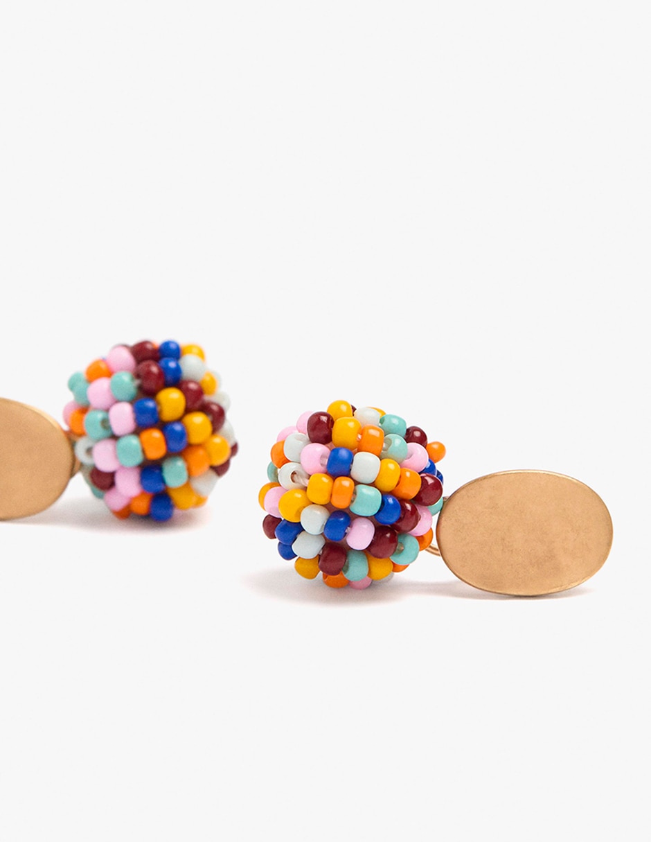 Aretes largos tutti block con acabado mate 2