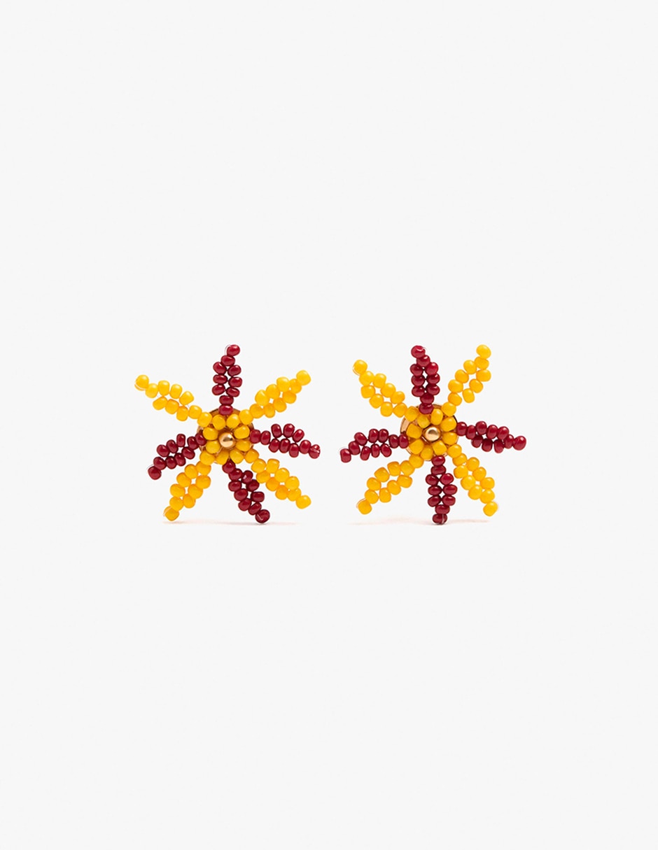 Aretes largos tutti block con acabado mate Aretes largos tutti block con acabado mate