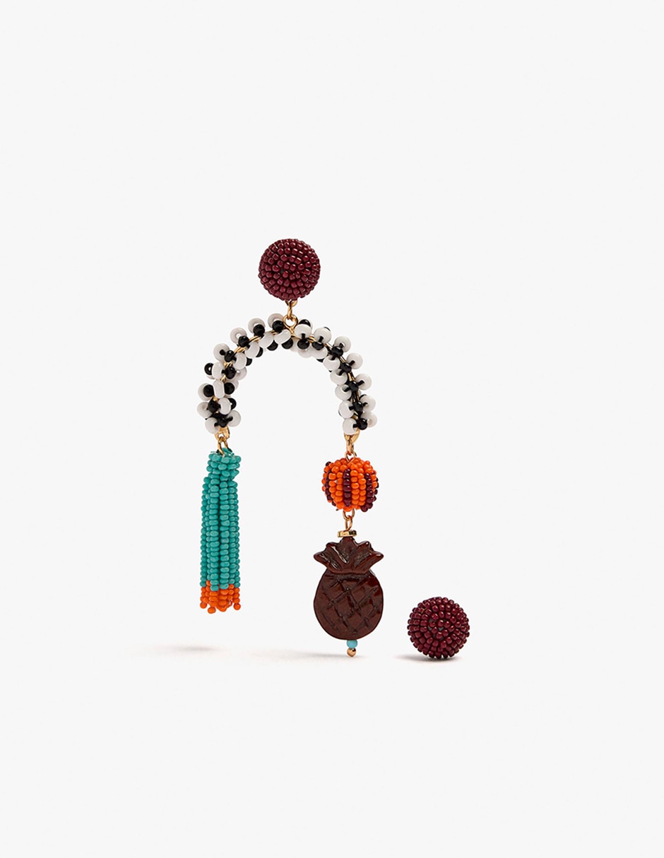 Aretes largos tutti block con acabado mate Aretes largos tutti block con acabado mate