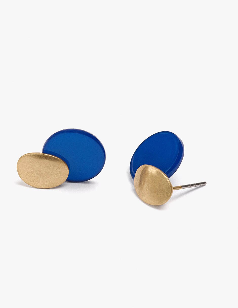 Aretes largos masked con acabado mate 2