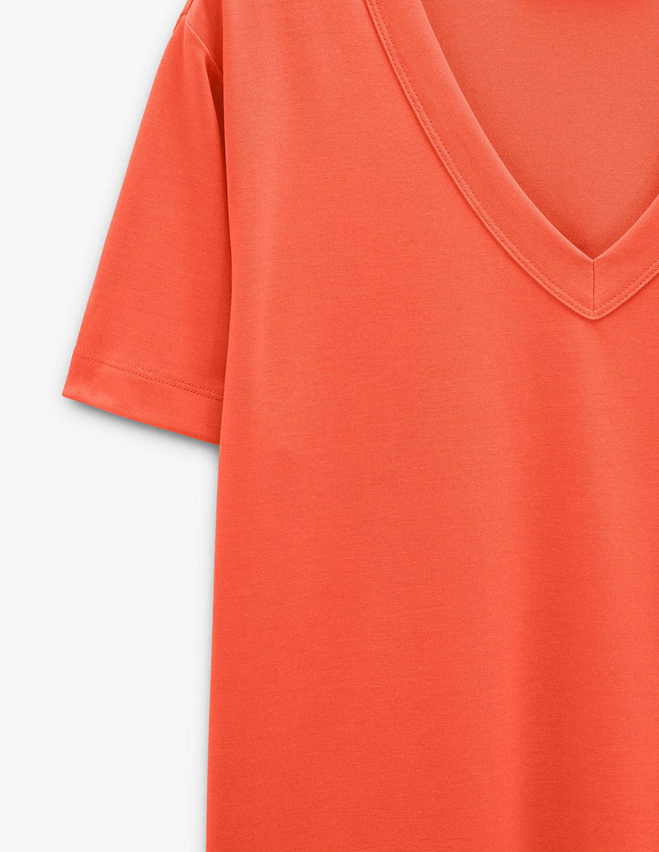 Playera manga corta t display cuello redondo para mujer 6