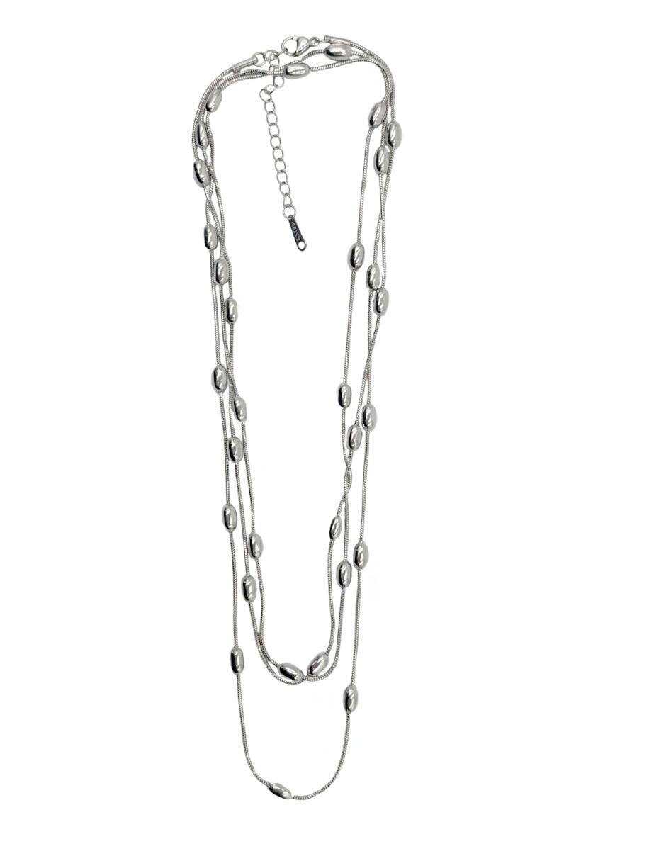 Collar de metal 4