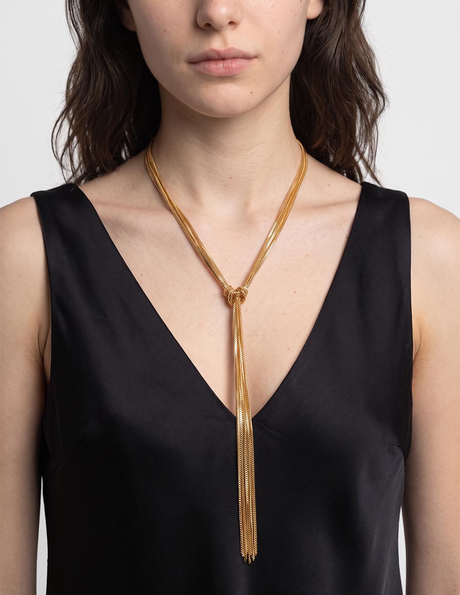Collar varios hilos de nudo 3
