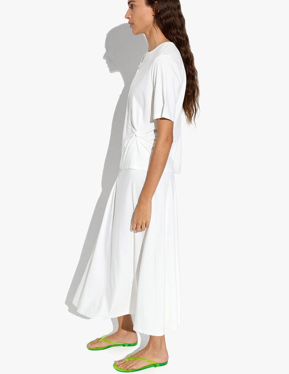 Playera cuello redondo para mujer 3