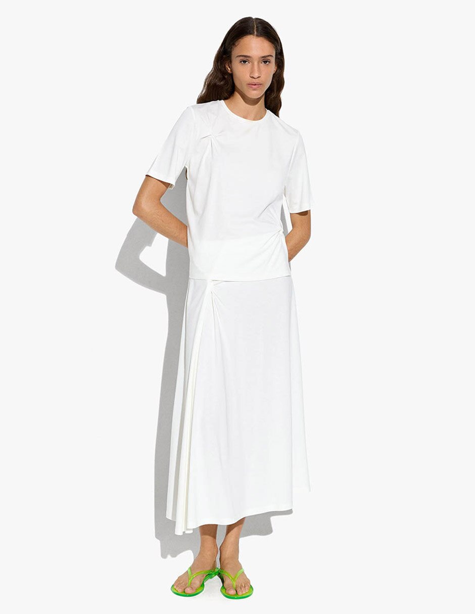 Playera cuello redondo para mujer 5
