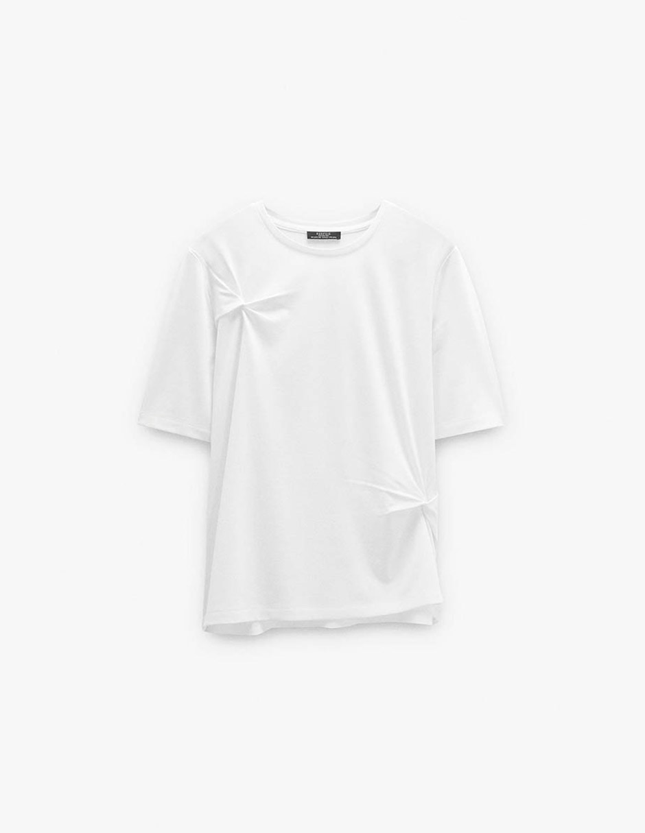 Playera cuello redondo para mujer 6